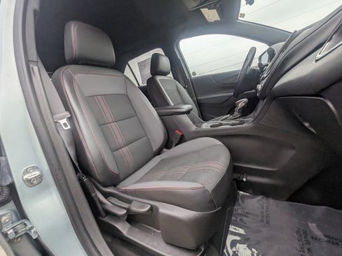 Used 2022 Chevrolet Equinox RS image 27