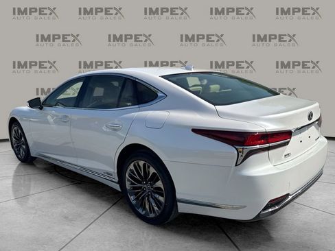 Used 2018 Lexus LS 500h w/ Luxury Package image 3