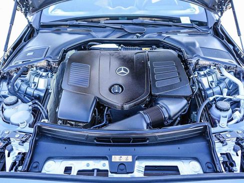 Used 2024 Mercedes-Benz C 300 4MATIC Sedan image 25
