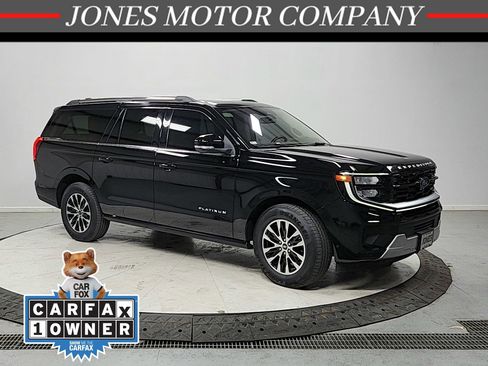 Used 2025 Ford Expedition Max Platinum AWD/4WD image 1