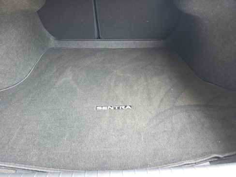 Used 2025 Nissan Sentra S FWD image 10