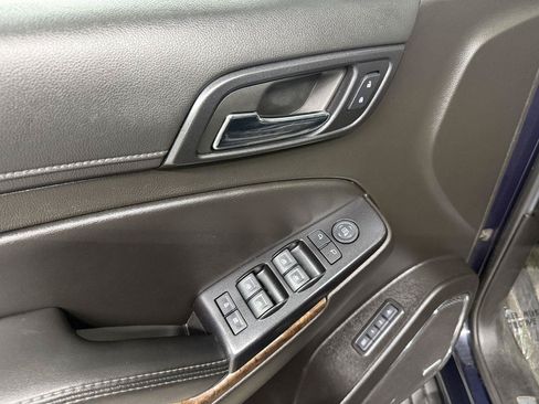 Used 2017 Chevrolet Suburban LT AWD/4WD image 26