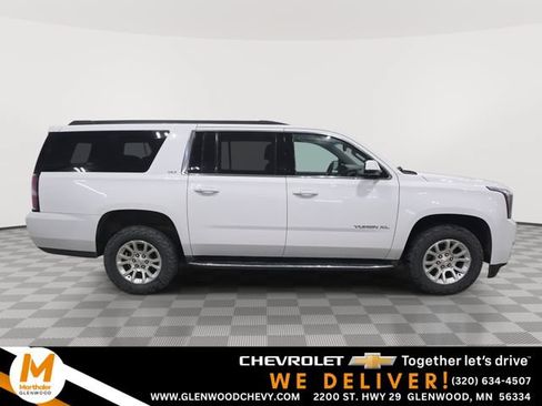 Used 2019 GMC Yukon XL SLT w/ Open Road Package AWD/4WD image 1