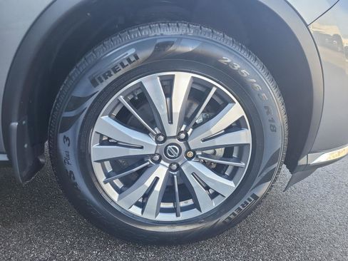 Used 2022 Nissan Murano SV image 31