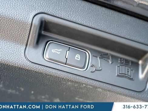 Used 2023 Ford Explorer XLT w/ Equipment Group 202A image 31