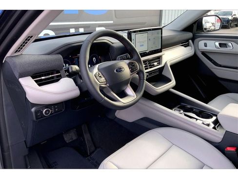 New 2026 Ford Explorer Active AWD/4WD image 21