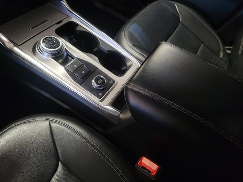Used 2023 Ford Explorer Limited image 26