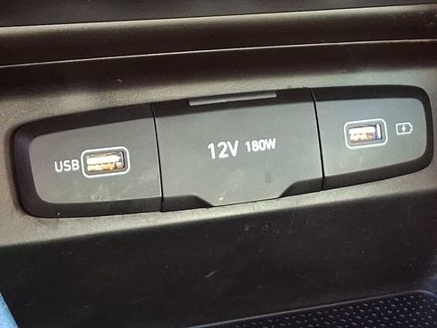 Used 2022 Hyundai Santa Cruz SEL image 24