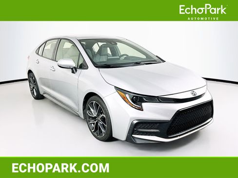 Used 2020 Toyota Corolla SE image 1
