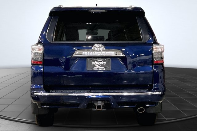 Used 2014 Toyota 4Runner Limited w/ Convenience Package AWD/4WD image 4