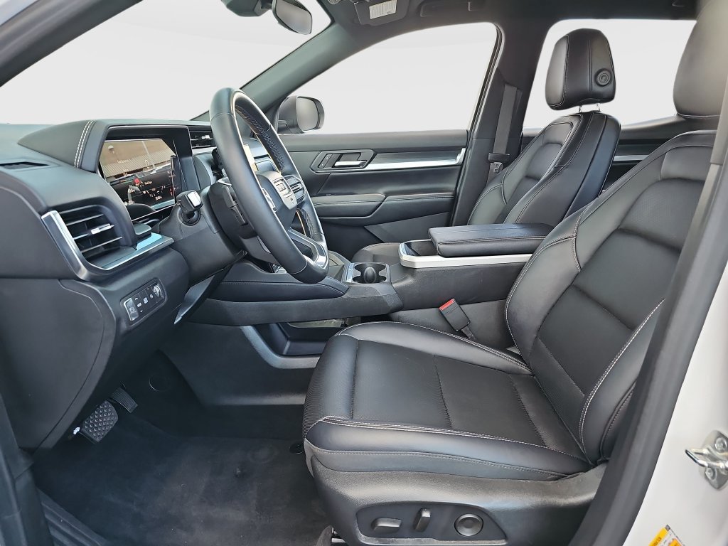 Used 2026 GMC Terrain Elevation w/ Elevation Premium Package FWD image 17