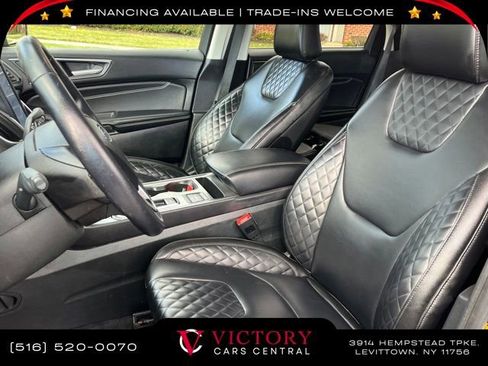 Used 2023 Ford Edge Titanium image 17
