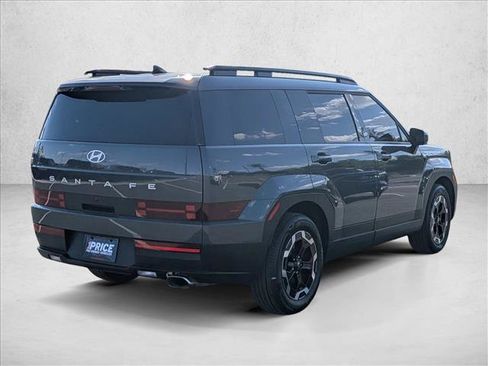 Used 2026 Hyundai Santa Fe SEL FWD image 5