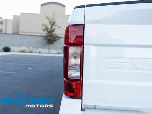 Used 2022 Ford F350 XLT image 53