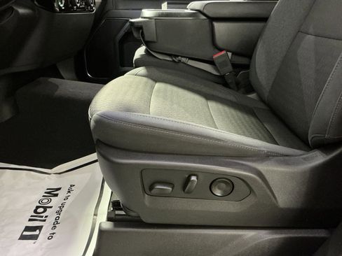 Used 2024 Chevrolet Silverado 1500 LT image 22