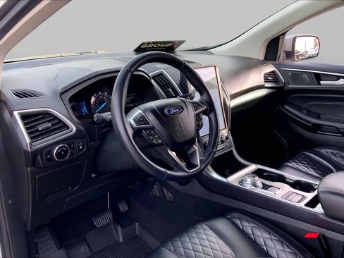 Certified 2023 Ford Edge Titanium AWD/4WD image 16