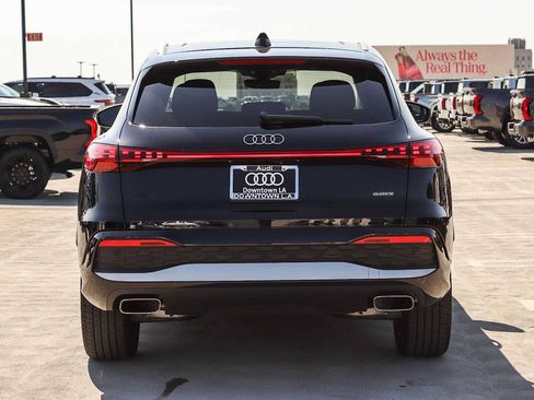 Used 2025 Audi Q5 Premium w/ Convenience Package AWD/4WD image 5