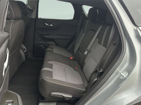 Used 2025 Chevrolet Blazer LT image 42