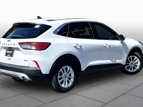 Used 2020 Ford Escape SE FWD image 13