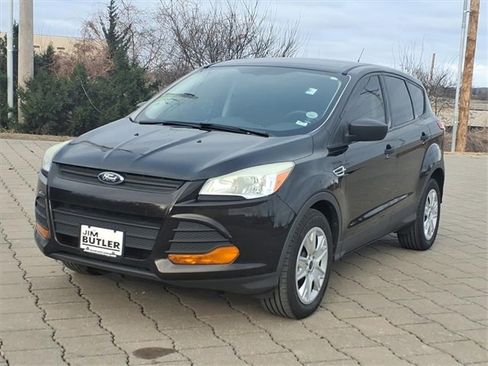 Used 2013 Ford Escape S image 2