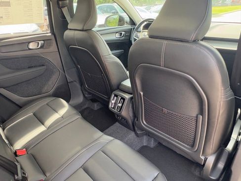 New 2026 Volvo XC40 B5 Ultra w/ Protection Package Premier image 23