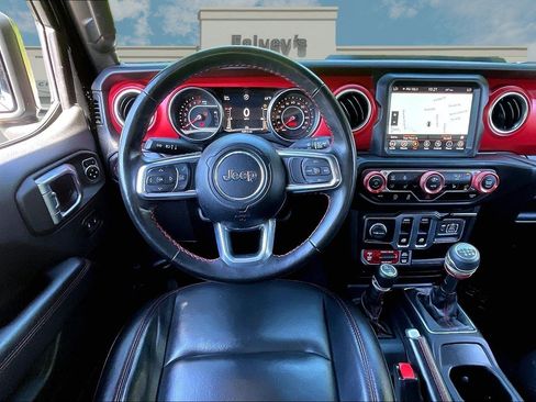 Used 2022 Jeep Wrangler Rubicon w/ LED Lighting Group AWD/4WD image 5