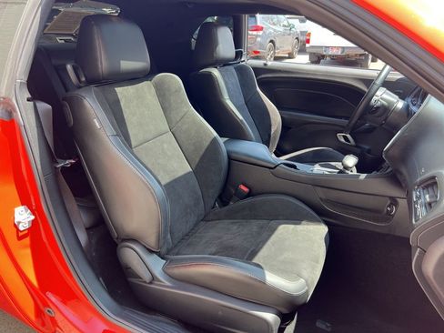 Used 2023 Dodge Challenger R/T w/ Plus Package image 23