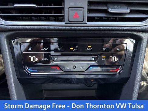 New 2026 Volkswagen Taos SE AWD/4WD image 21