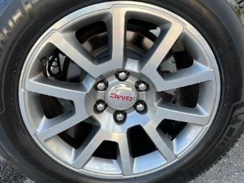 Used 2015 GMC Yukon Denali w/ Premium Package AWD/4WD image 66