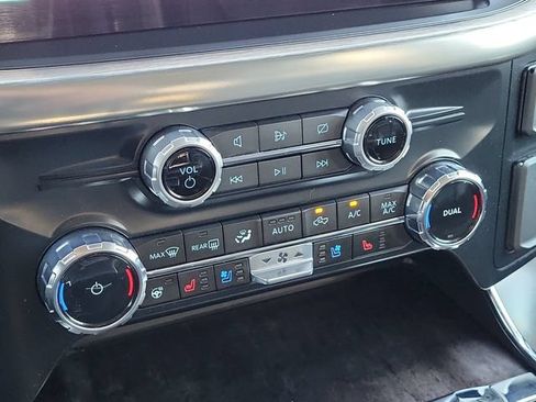 Certified 2023 Ford F150 Lariat w/ Trailer Tow Package AWD/4WD image 23