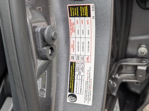 Used 2025 Nissan Sentra SV w/ All-Weather Package FWD image 37