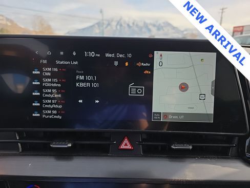 Used 2024 Kia Sportage EX image 19