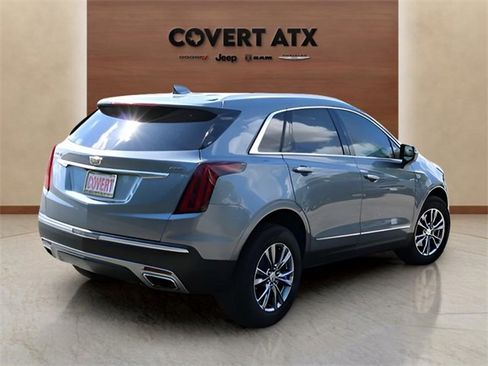 Used 2021 Cadillac XT5 Premium Luxury image 5