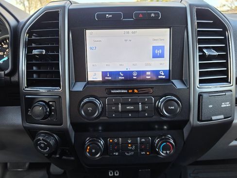 Used 2019 Ford F150 XLT w/ Equipment Group 302A Luxury AWD/4WD image 17