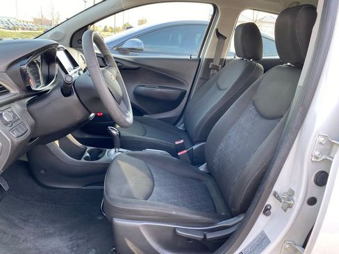 Used 2021 Chevrolet Spark LS image 62