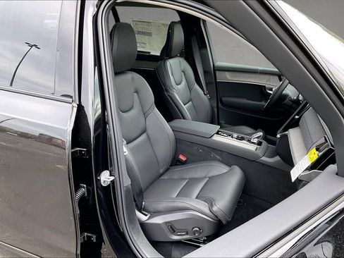 New 2026 Volvo XC90 B6 Ultra w/ Protection Package Premier AWD/4WD image 11