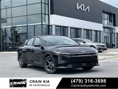 New 2025 Kia K4 LXS