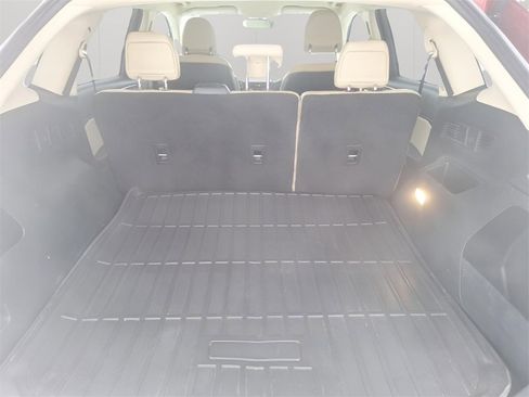 Used 2018 Ford Edge SEL w/ Equipment Group 201A image 30