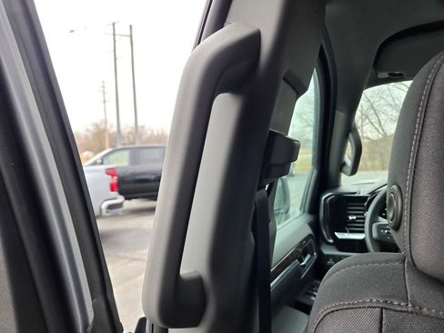 New 2026 GMC Sierra 1500 Elevation image 22