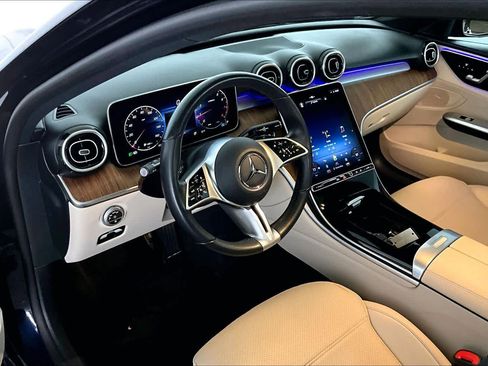 Used 2023 Mercedes-Benz C 300 4MATIC Sedan image 18