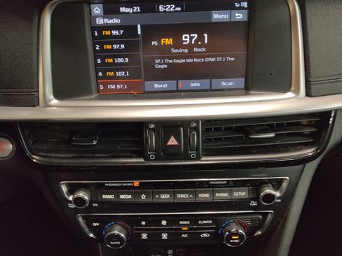 Used 2019 Kia Optima S FWD image 25