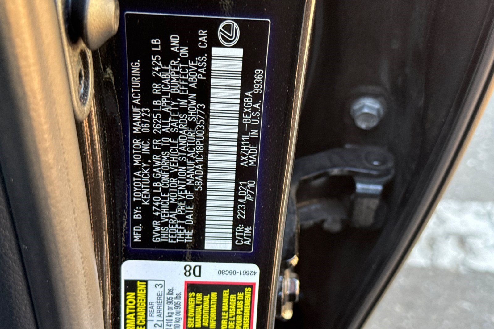 Certified 2023 Lexus ES 300h w/ Premium Package FWD image 40