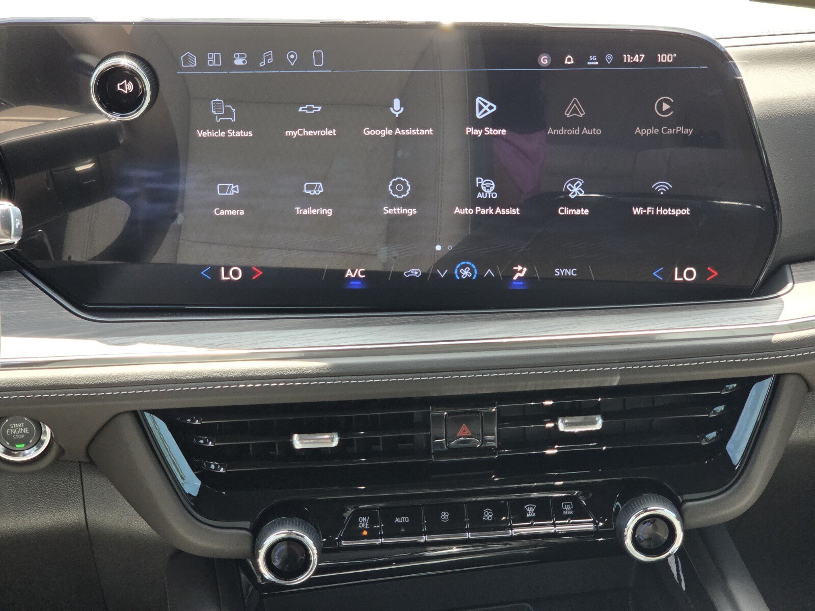 New 2026 Chevrolet Suburban LS w/ LPO, Dark Essentials Package RWD image 9