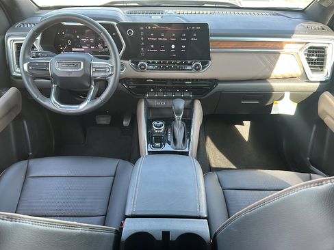 Used 2023 GMC Canyon Denali image 20