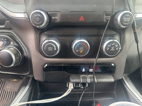 Used 2021 RAM 1500 Big Horn image 24