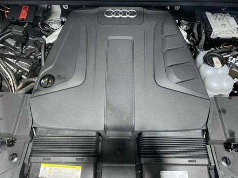 Used 2019 Audi Q7 2.0T Premium AWD/4WD image 9