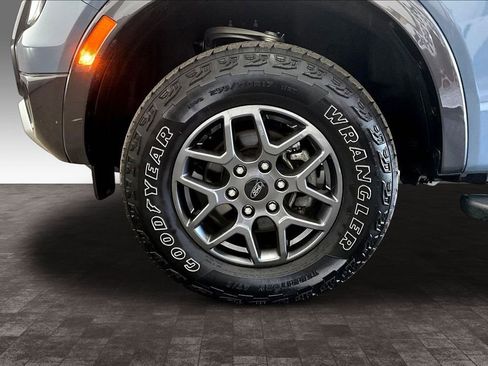 Used 2024 Ford Ranger XLT w/ FX4 Off-Road Package AWD/4WD image 35