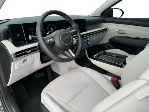 New 2025 Hyundai Tucson Limited image 14