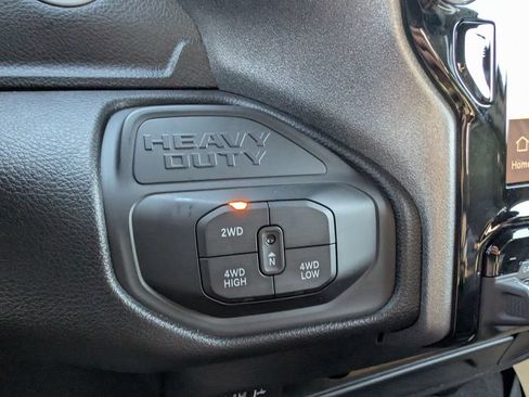 New 2026 RAM 2500 Tradesman AWD/4WD image 31