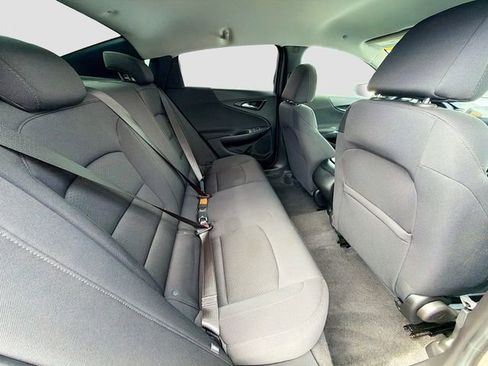 Used 2023 Chevrolet Malibu RS FWD image 24